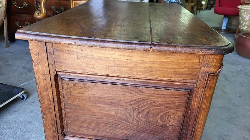 Commode louis xv 2 tiroirs en chene clair du xviii ème siecle ref je