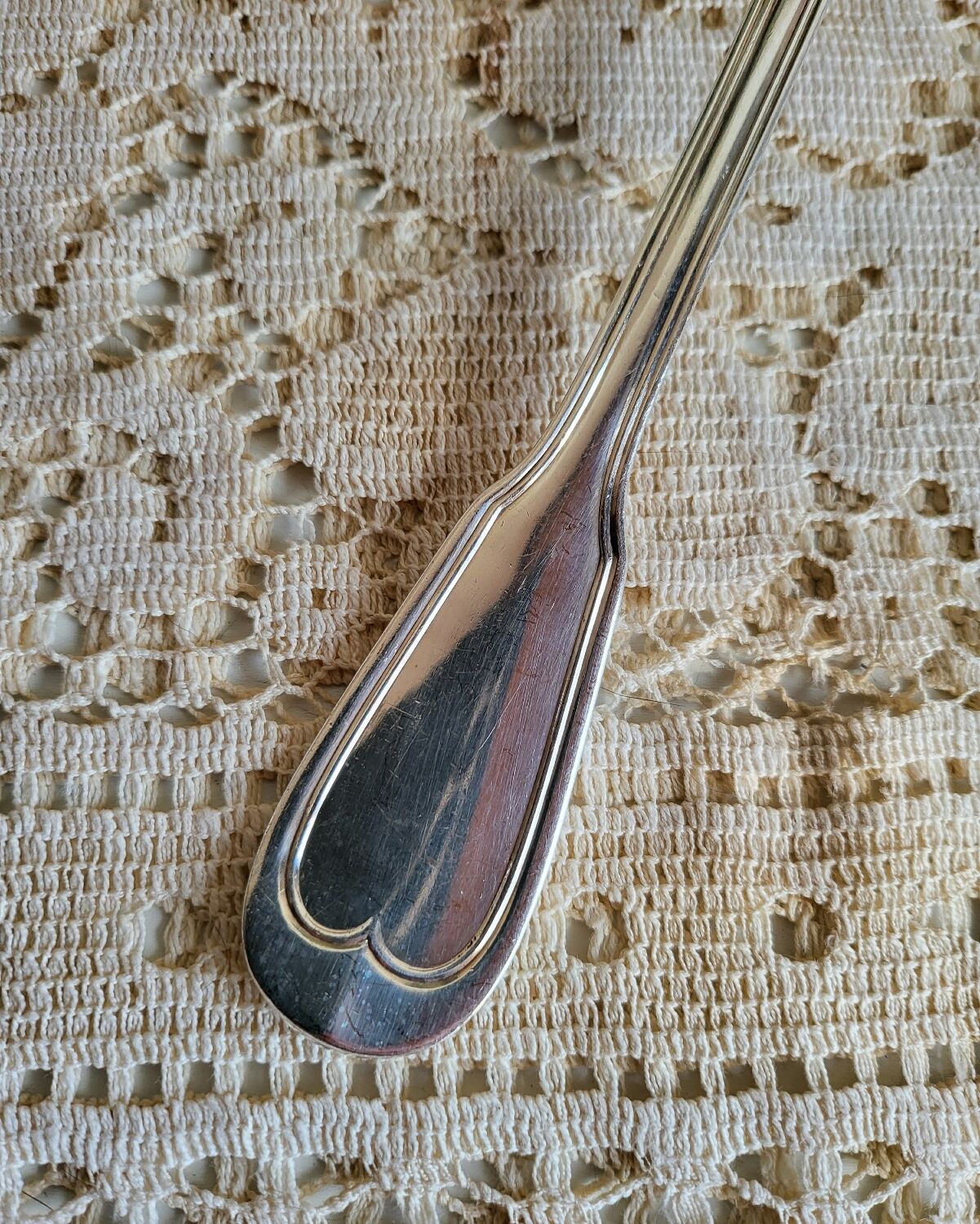 Cuillère de service à Ragout Métal argenté Armand Frénais modèle Filet