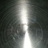 Underside of Plat Guy Degrenne