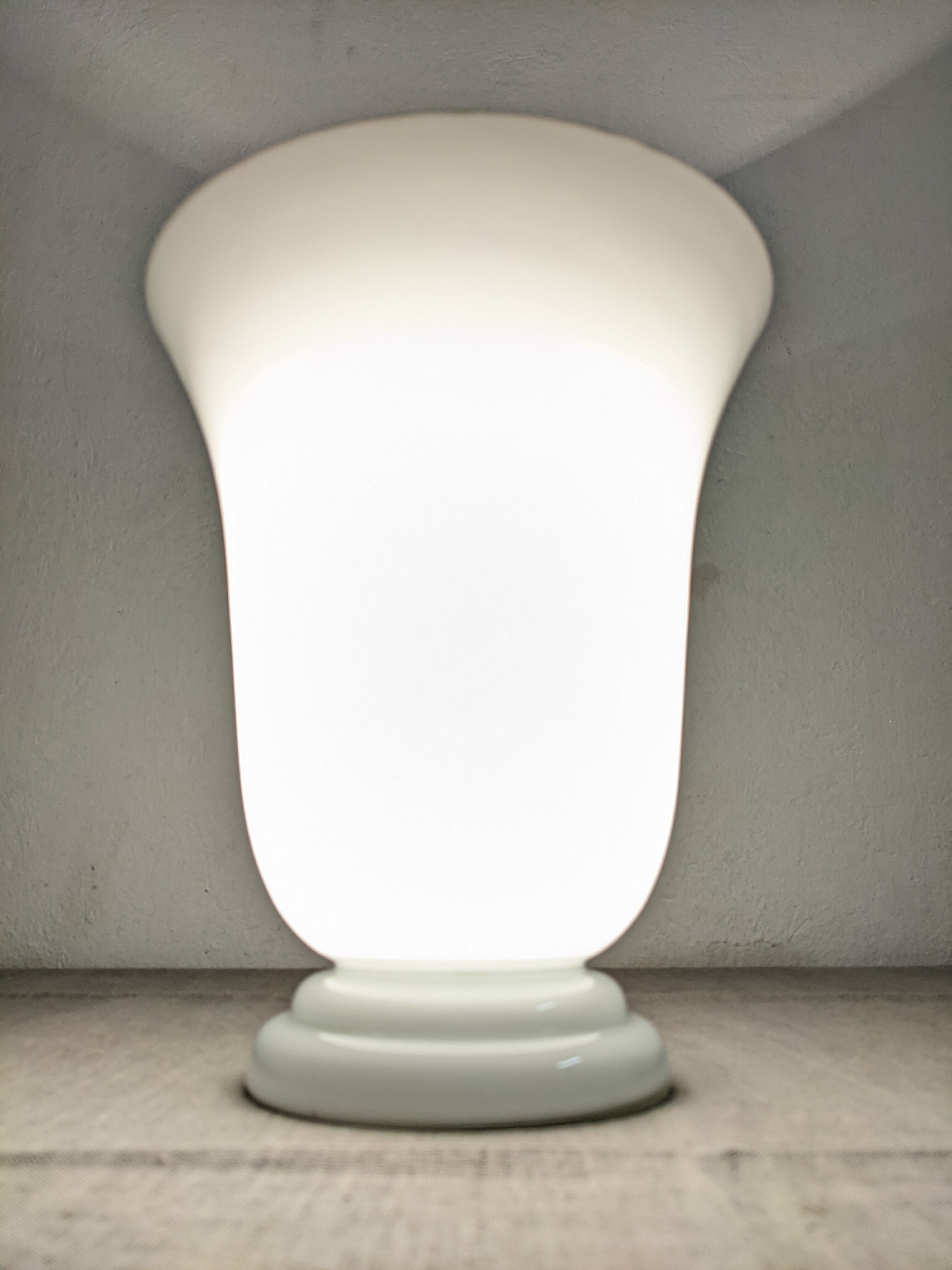 White opaline mood lamp from the 60s/70s
