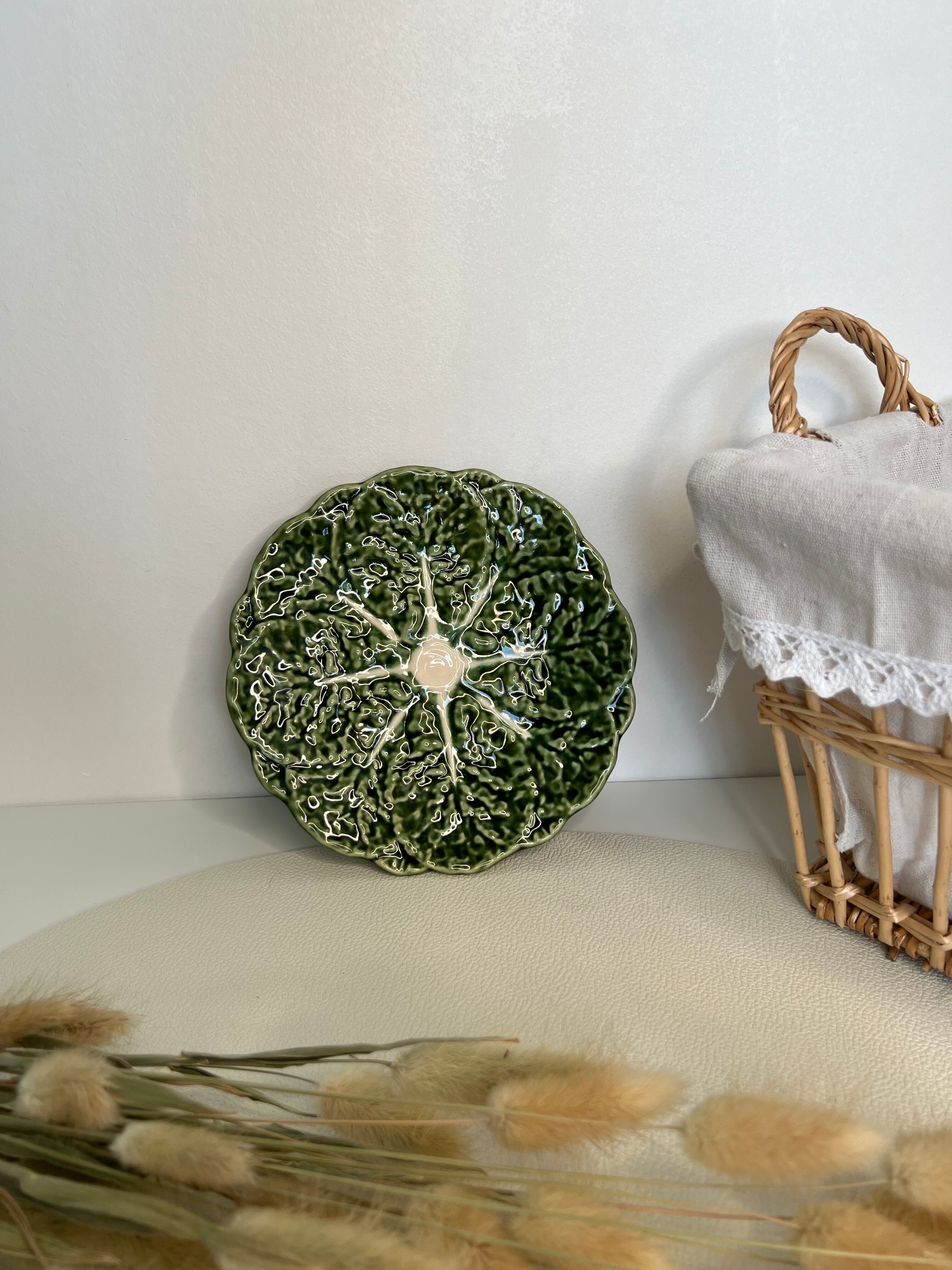 Cabbage plate in green slip
