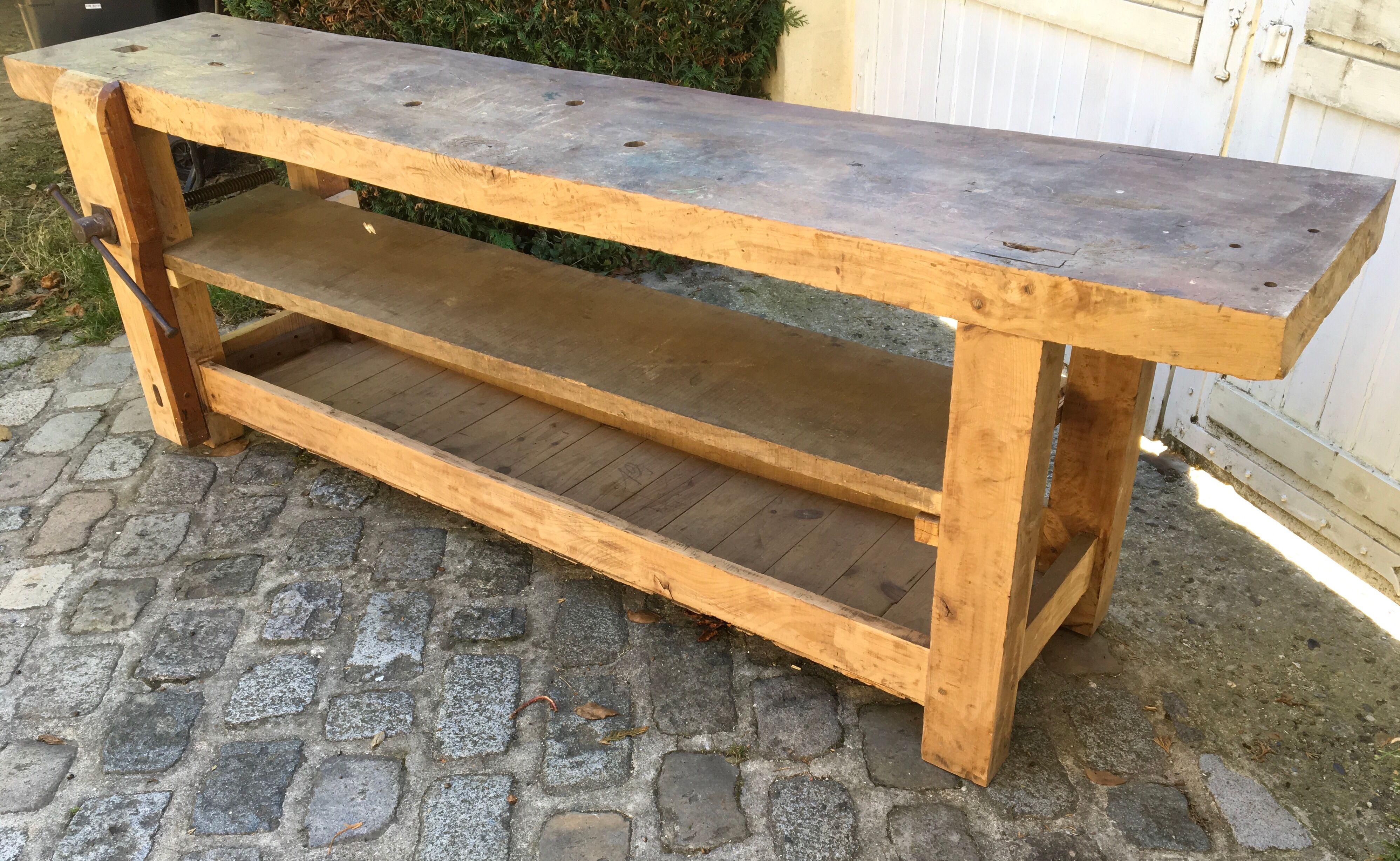 Carpenter workbench