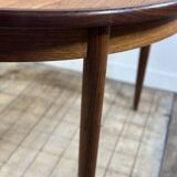G-PLAN round teak table with butterfly extension, 1960s