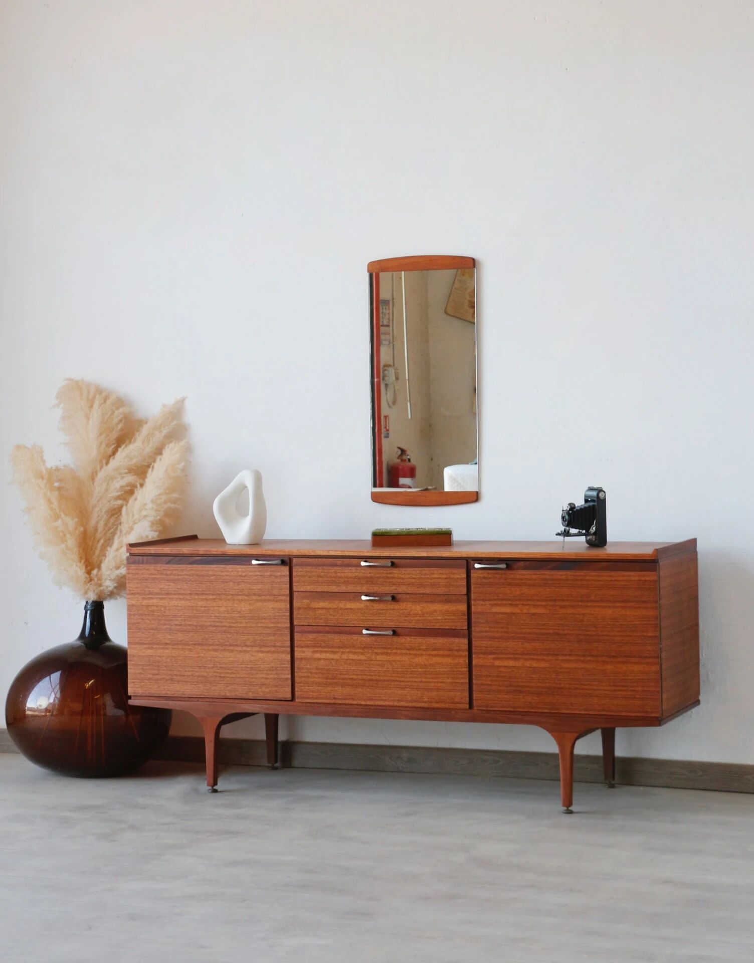 Enfilade teck vintage Meredew rénovée (165 cm)