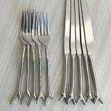 Set of 20 stainless steel cutlery with branch pattern.