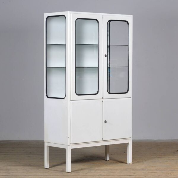 Armoire à pharmacie vintage, années 1970