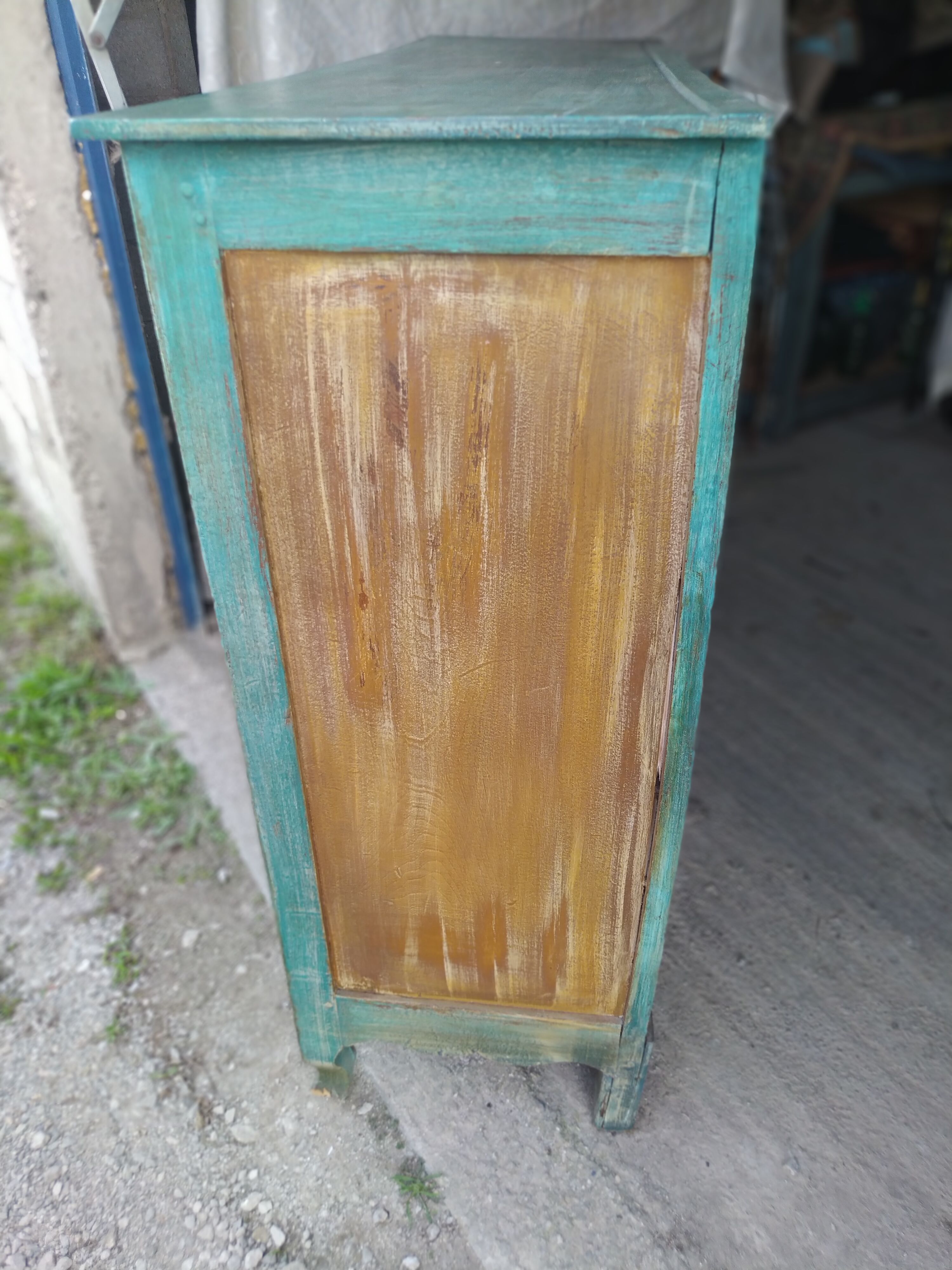 Painted row, three doors