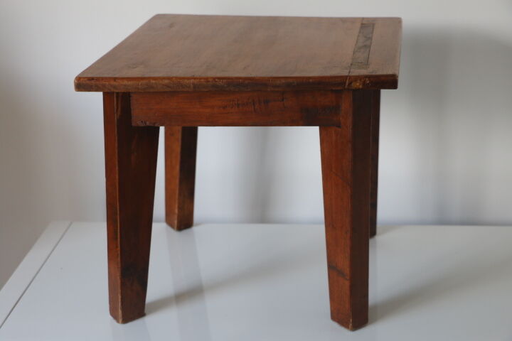 3 asymmetrical side tables