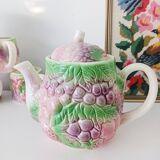 Set of 6 cups + teapot in slip