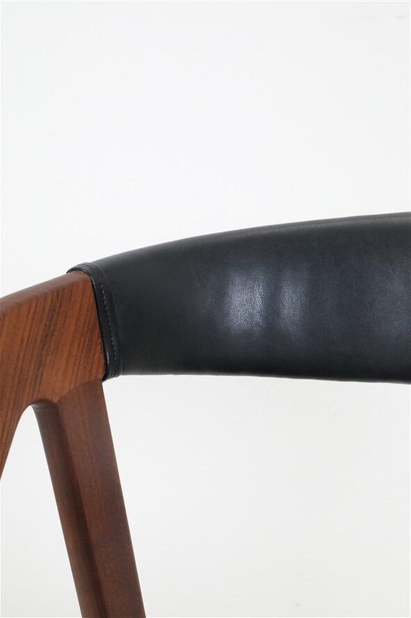 Set of 2 “A-Chairs” / teak chairs / recycling leather / black / Mid Century Danish Modern Design / 1960s