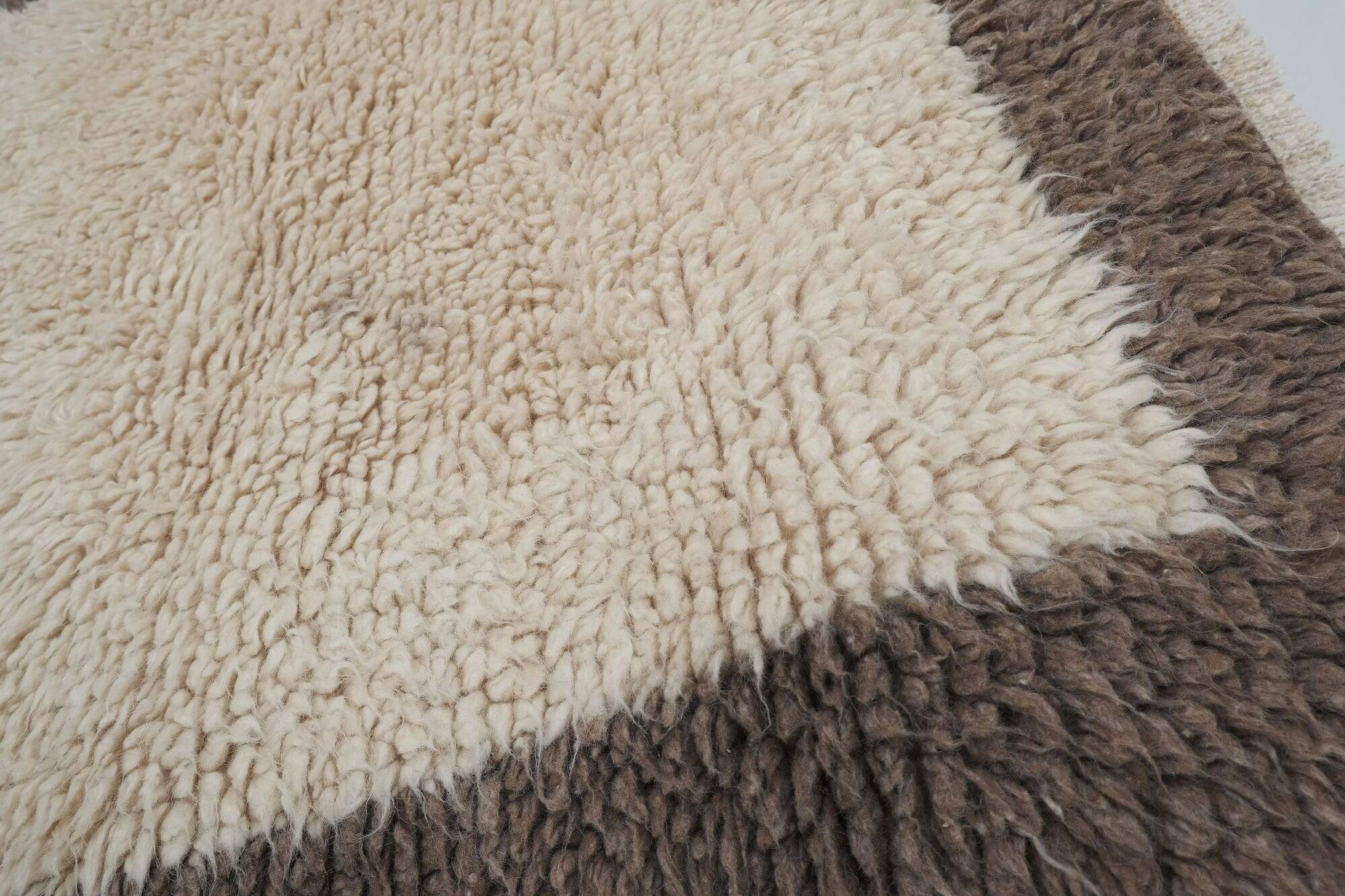 Vintage Turkish handmade rug 85x124 cm