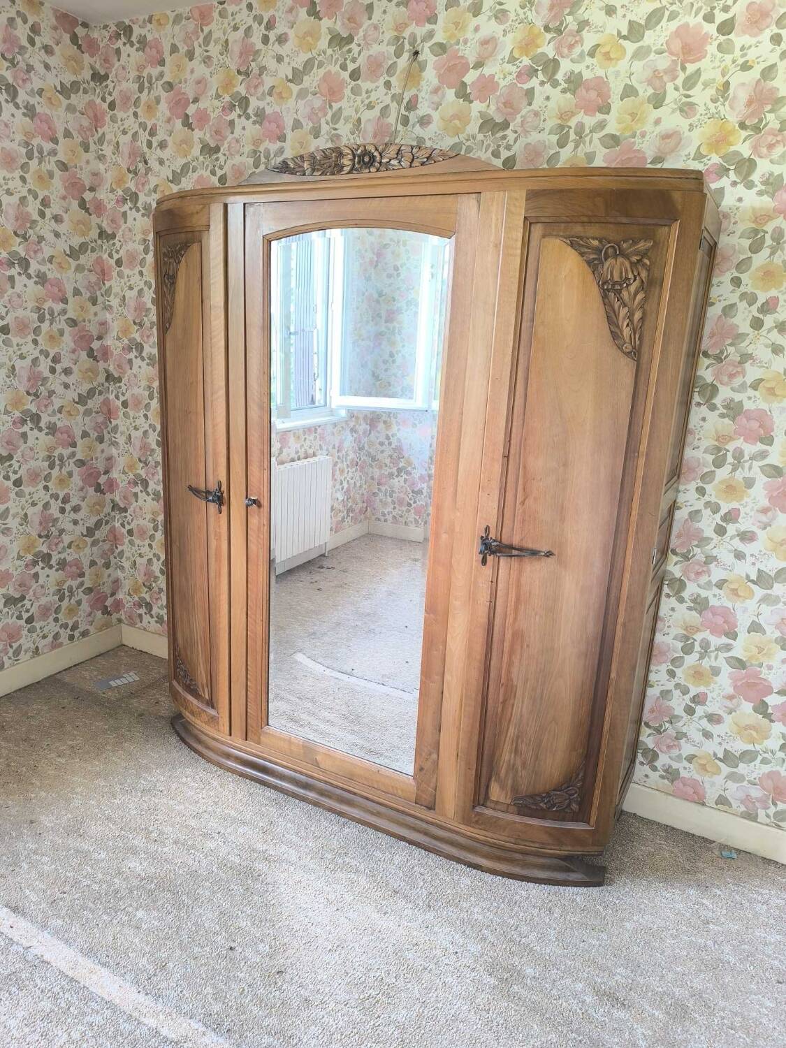 Art Deco wardrobe with mercury mirror