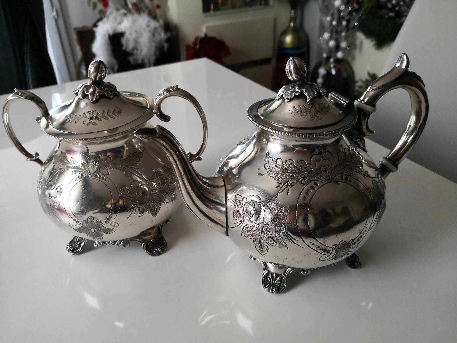 Teapot and sugar bowl Armand Frenais