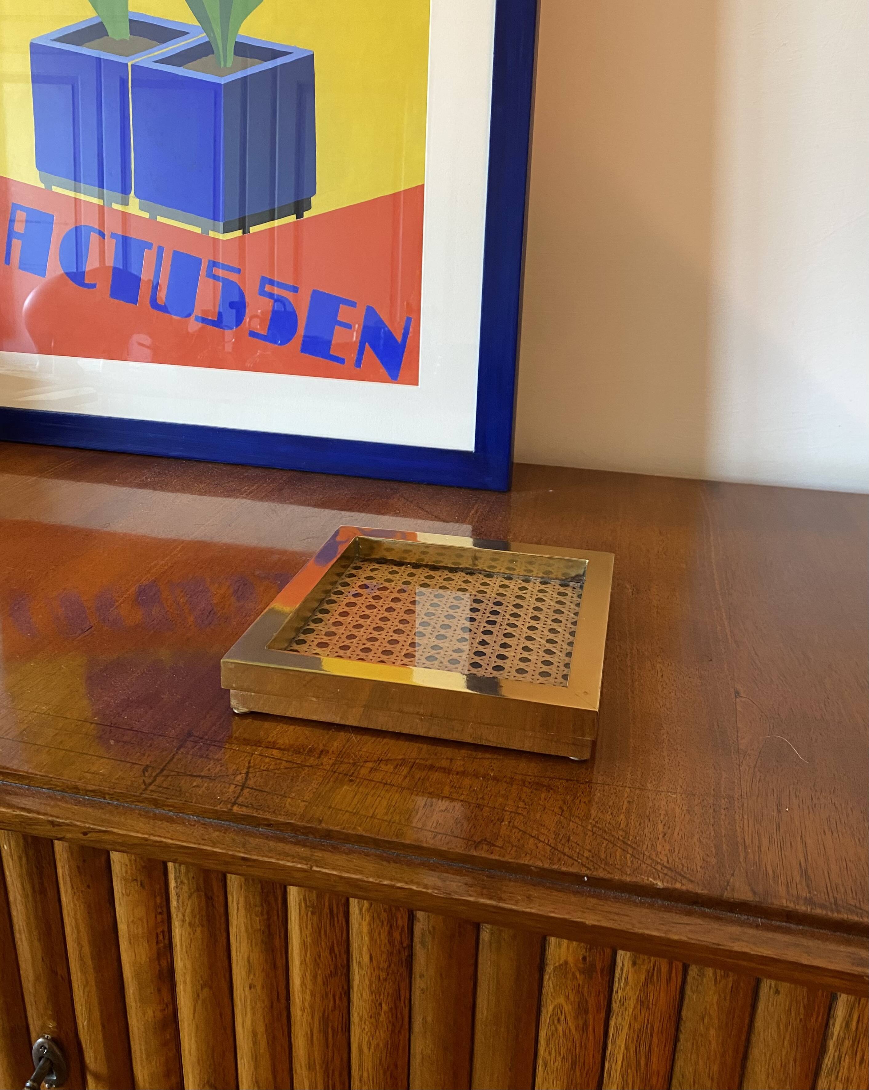 Hollywood regency vide poche, brass and Vienna straw, Italy 1970