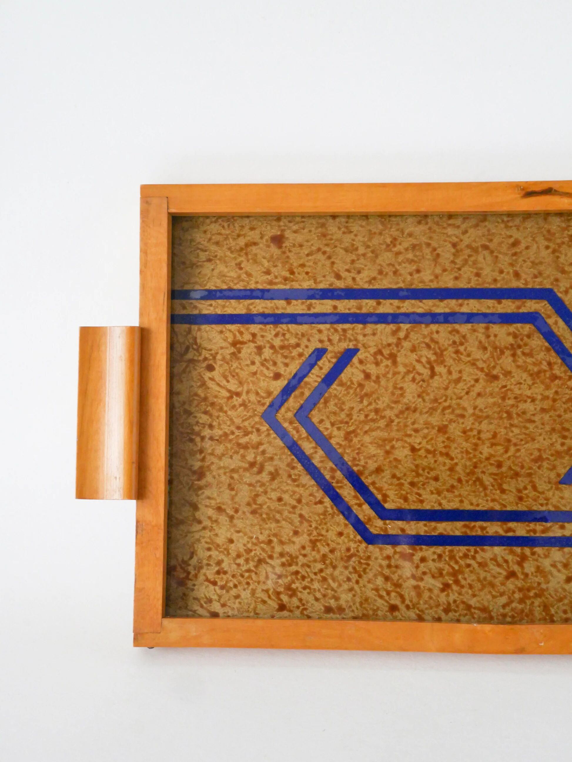 Light wood plateau, wood and blue, 1960