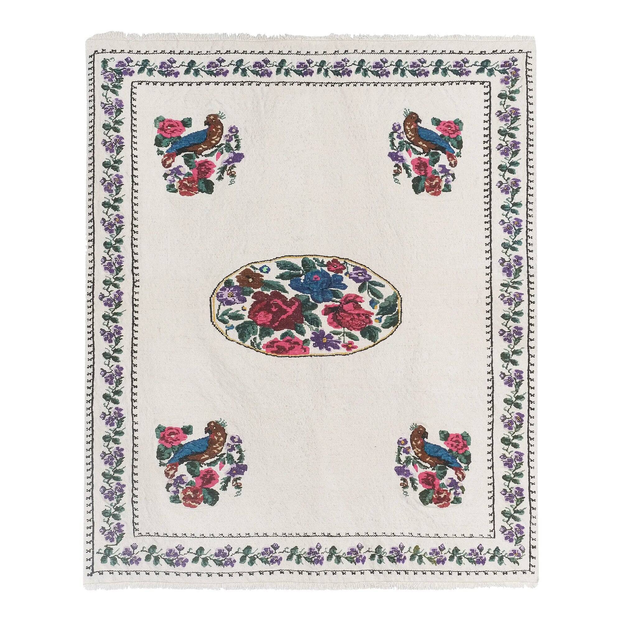 Vintage Turkish kilim, handwoven, 115x144 cm.