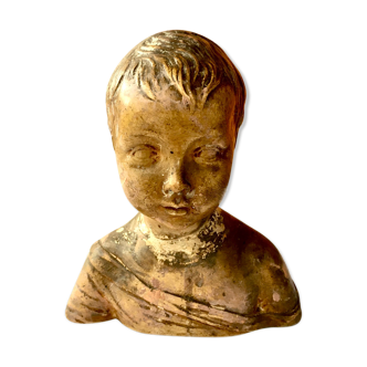 Buste en terre sculptée