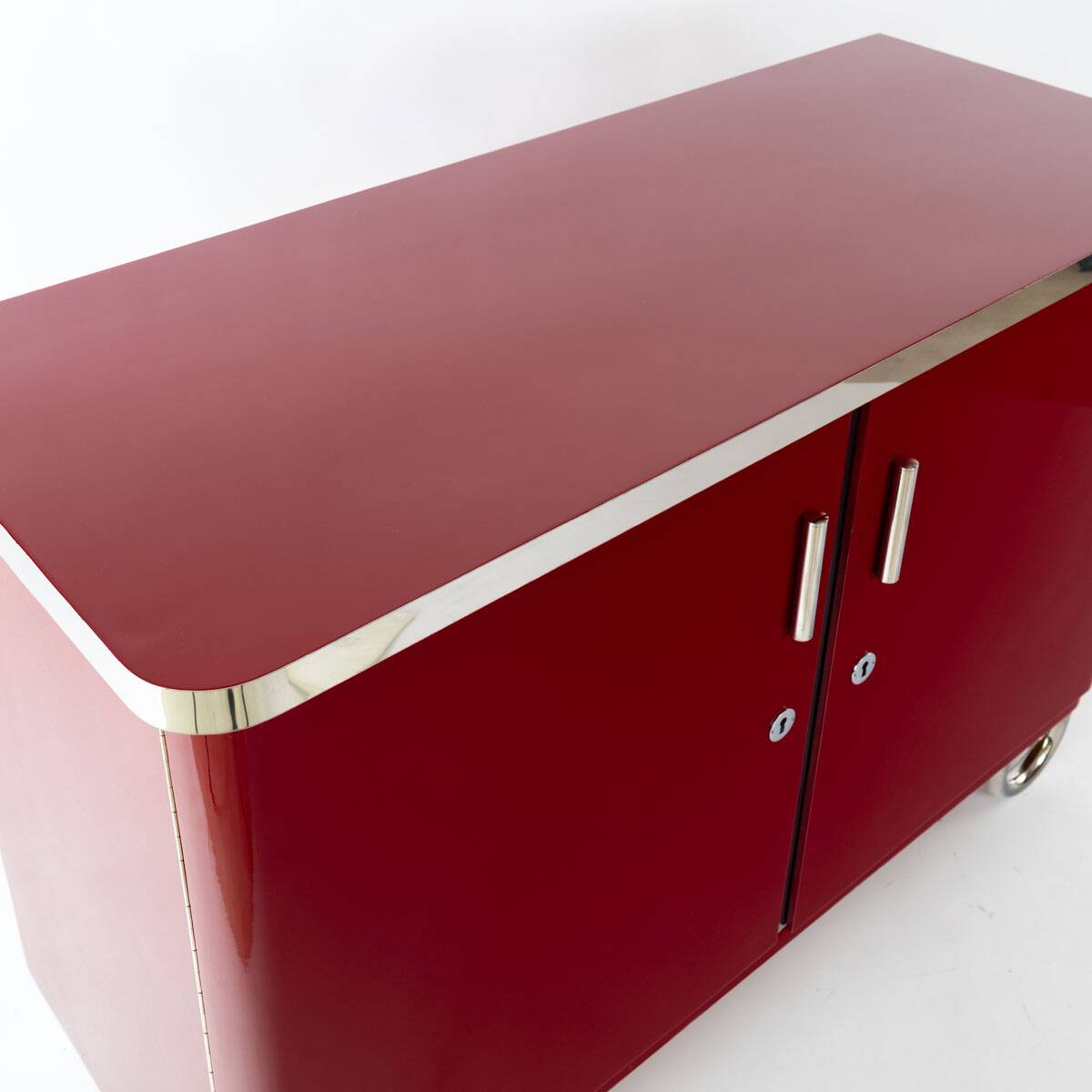 Red lacquered Bauhaus sideboard, 1930s