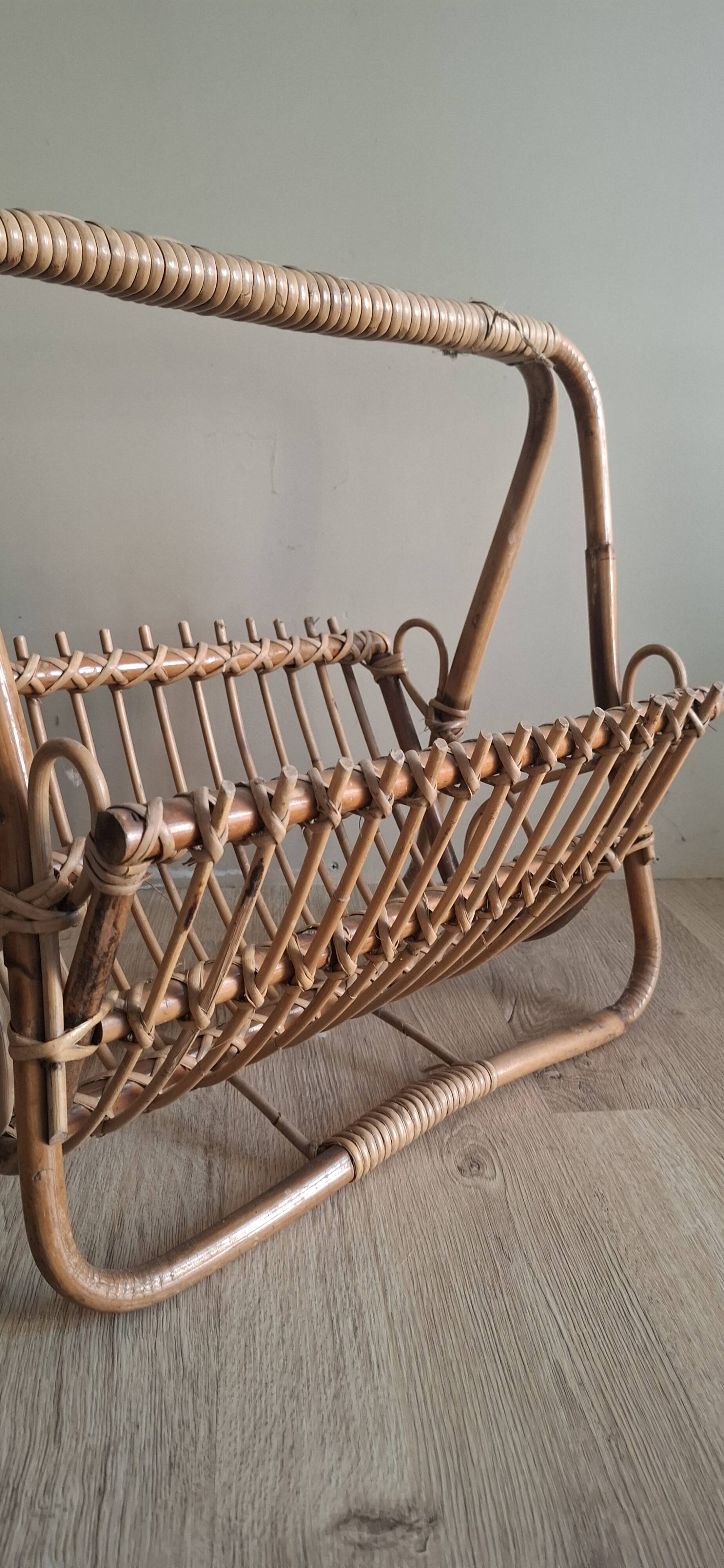 Rattan magazine rack