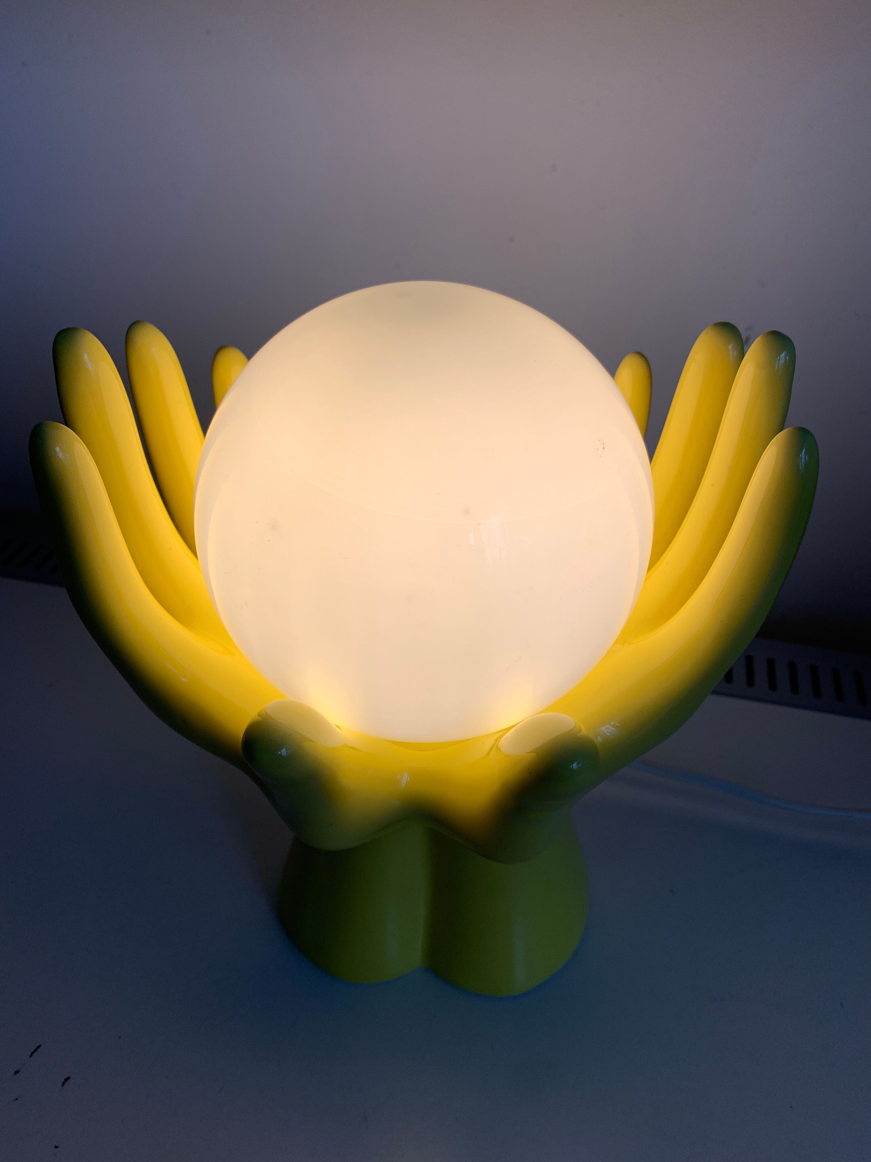 Yellow ceramic hand lamp