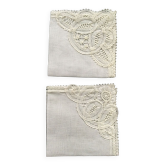 Set of 2 embroidered handkerchiefs