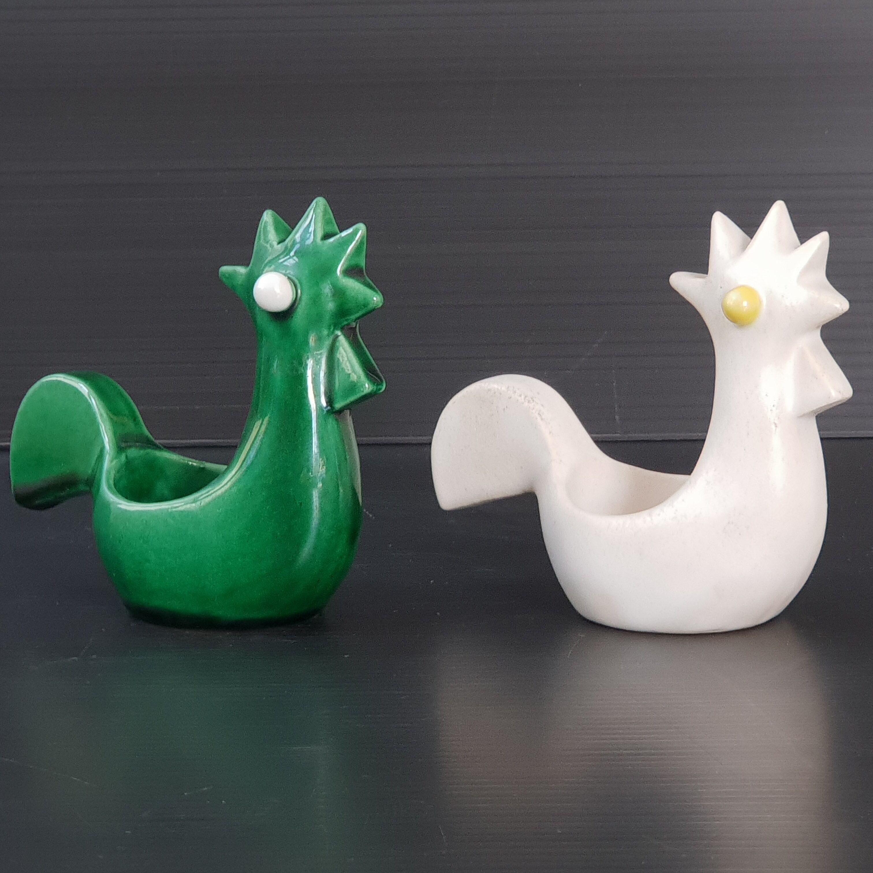 Pair of vintage roosters trinket bowls 1950