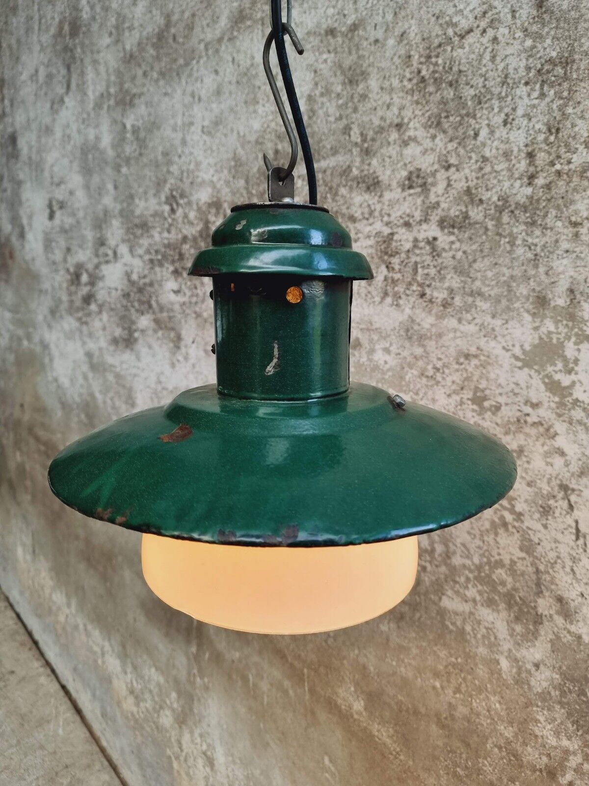 Vintage street lamp green enamel with glass
