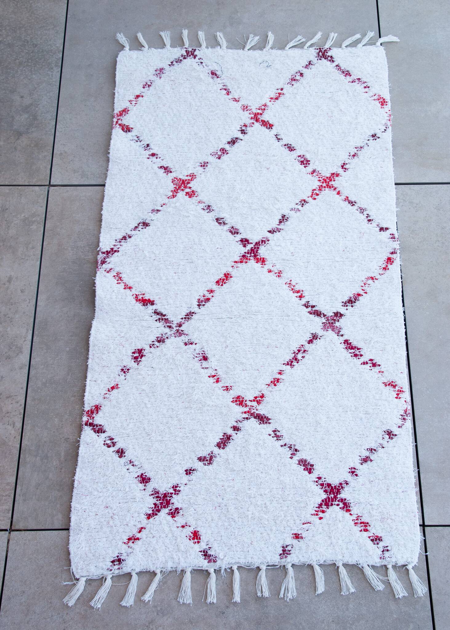 Tapis artisanal en coton recyclé - Réversible - Rouge et blanc