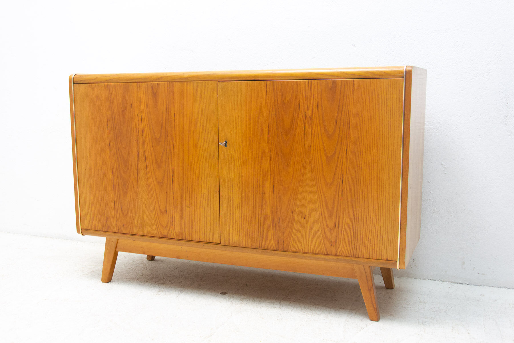 Mid century sideboard by Hubert Nepožitek & Bohumil Landsman for Jitona, 1970´s