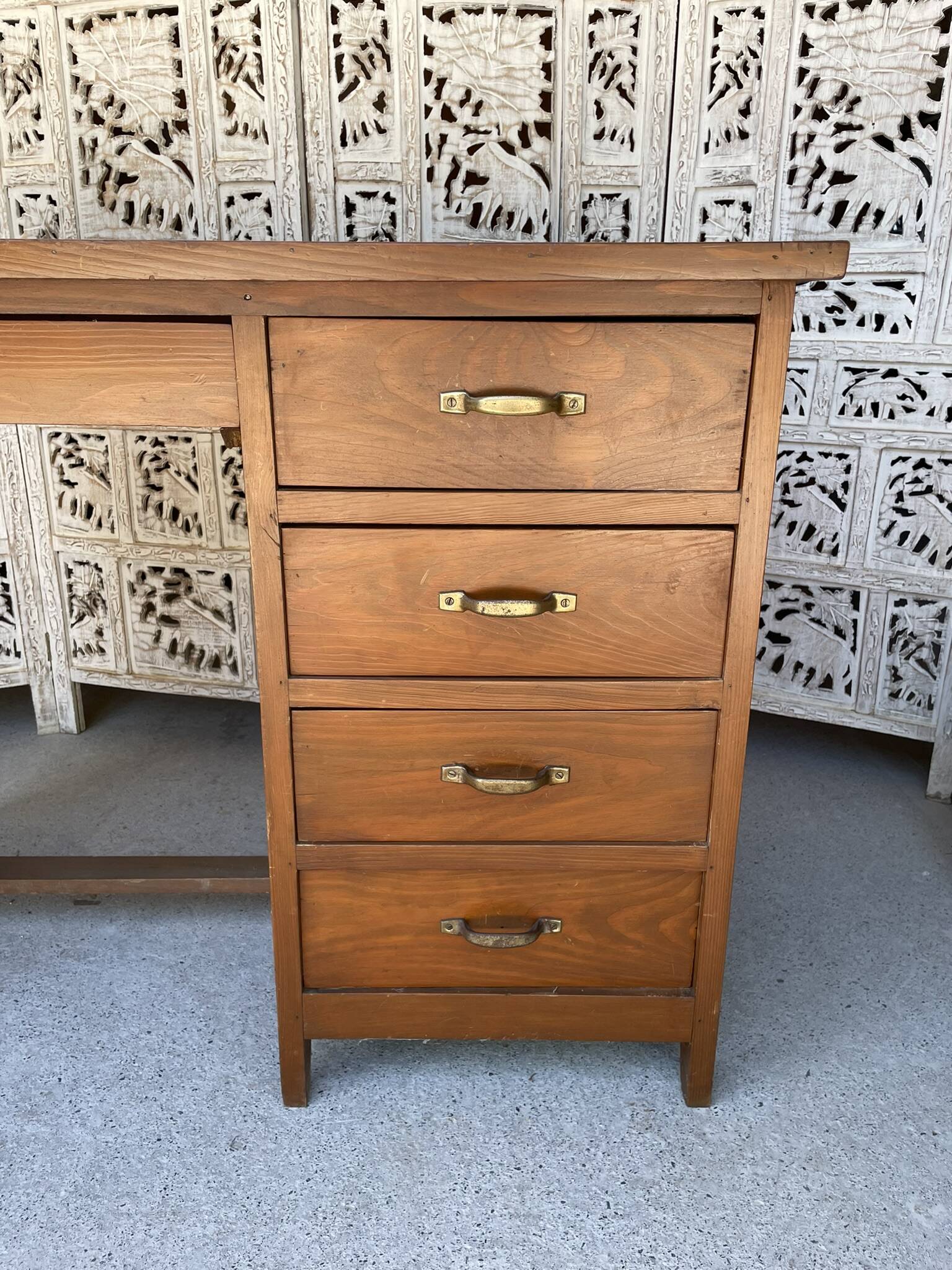 Vintage Desk 1960 / 1970 in Wood with 5 Drawers