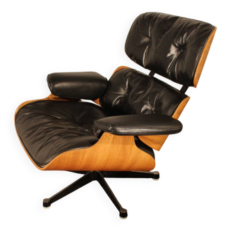 Charles Eames armchair