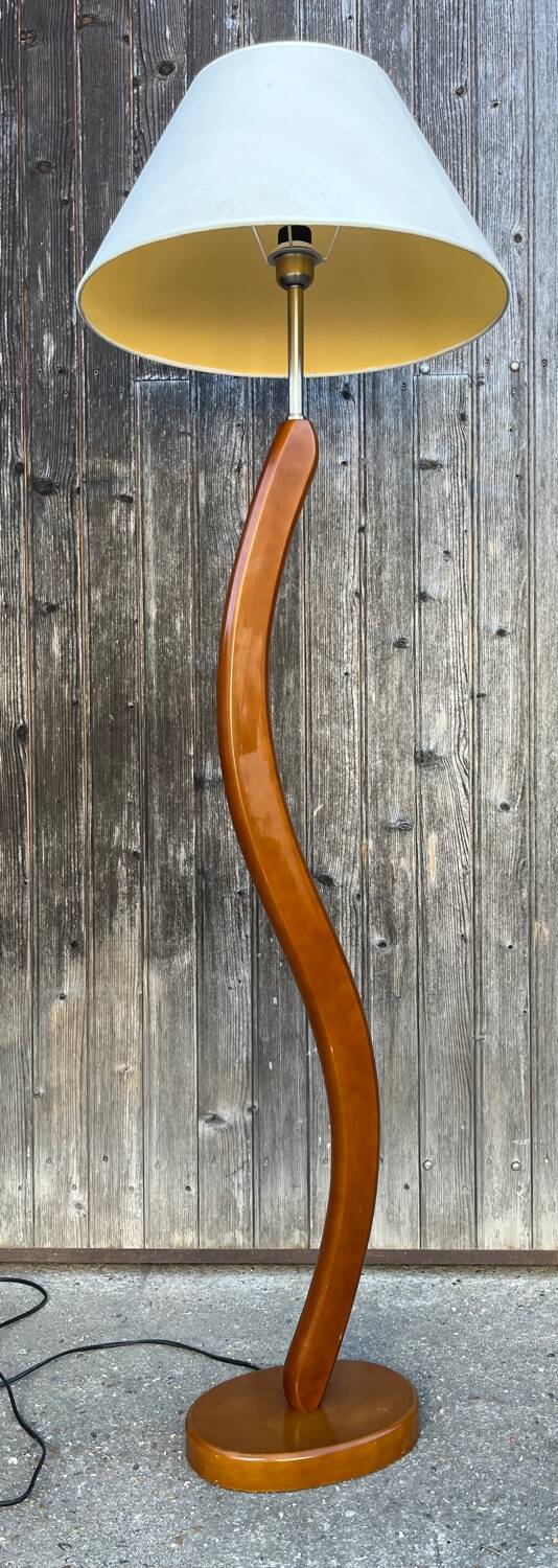 Lampadaire courbé style scandinave