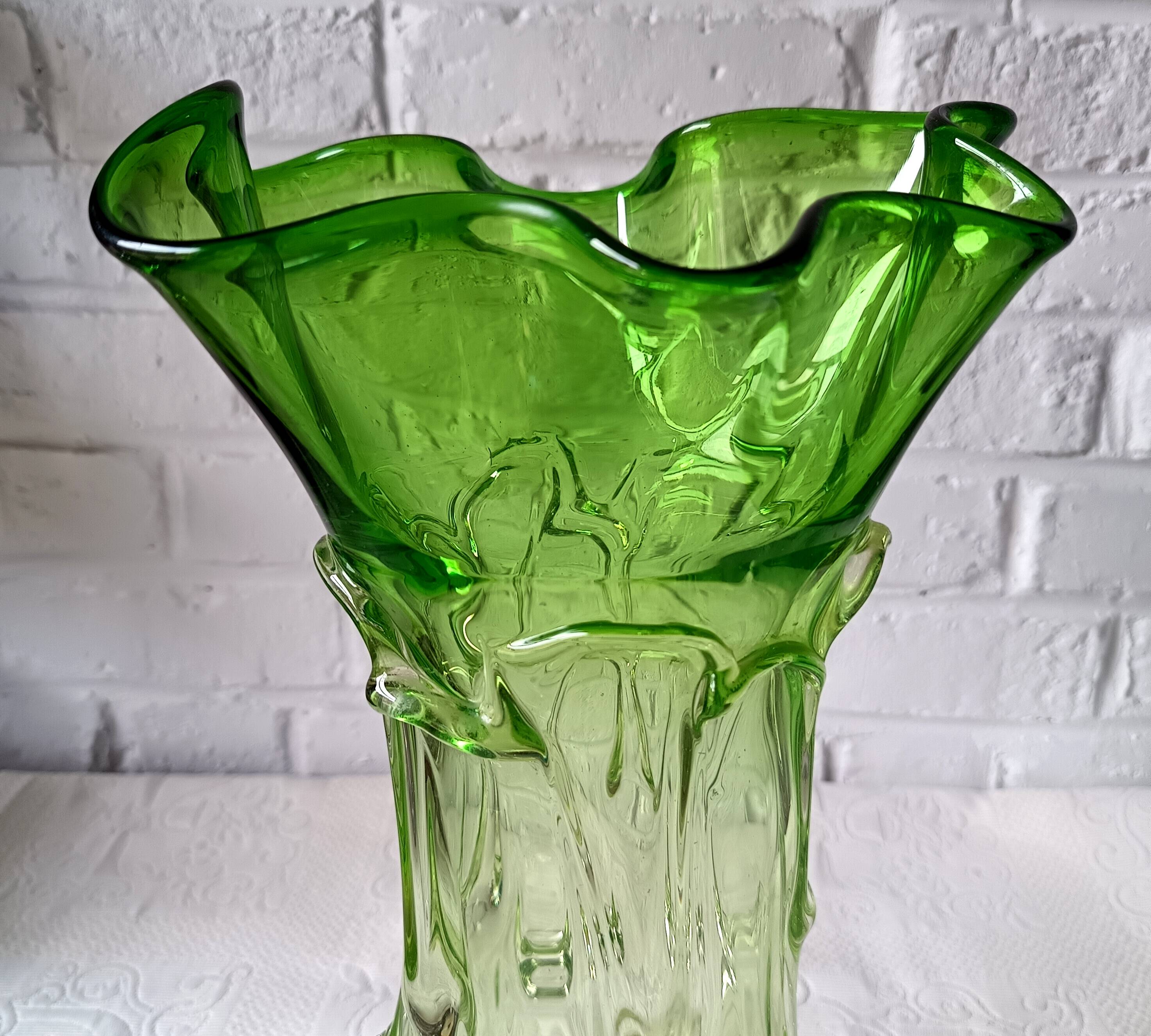 Grand vase verre vert vintage