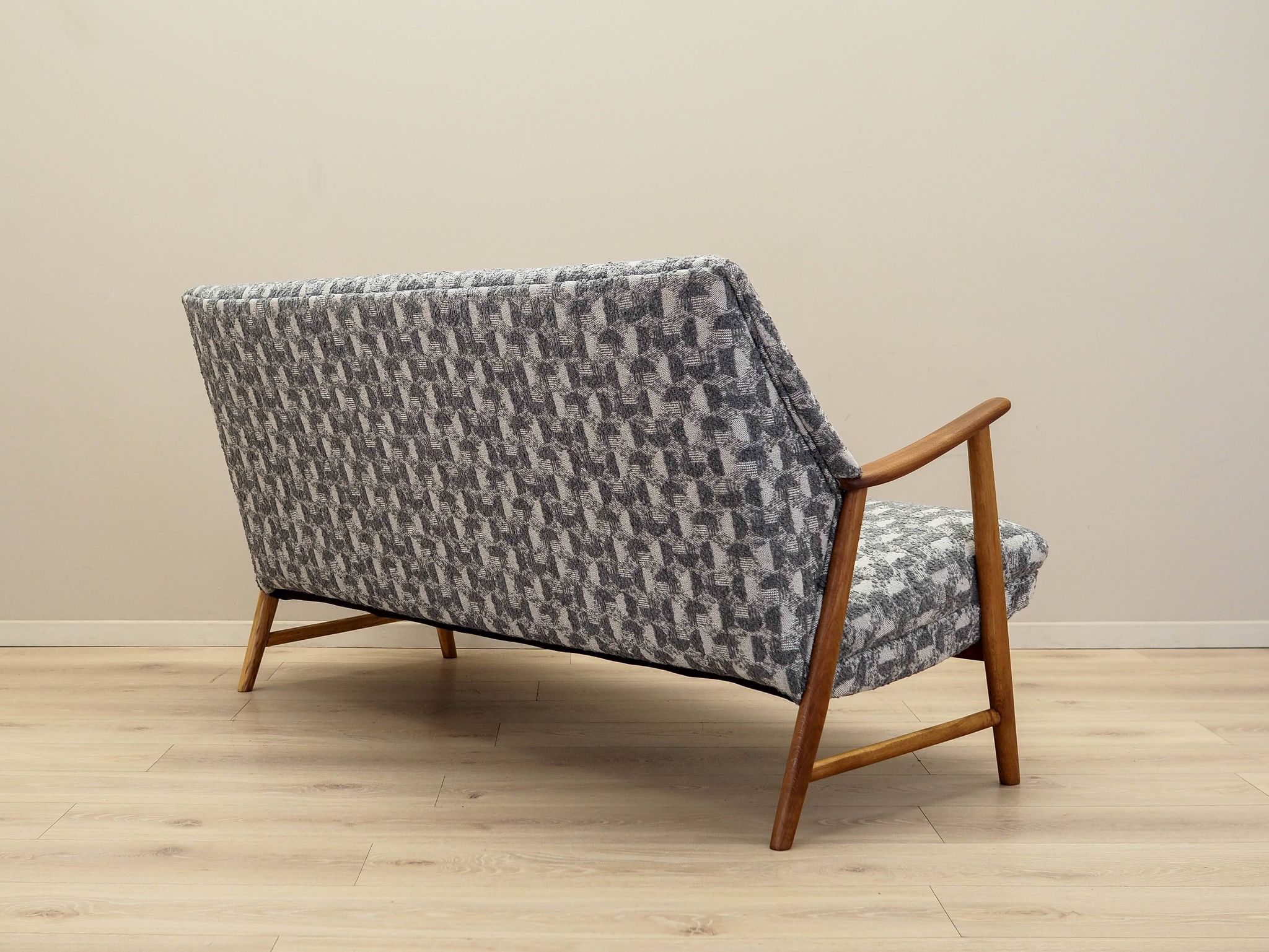 Oak sofa, Danish design, 1970s, production: Denmark