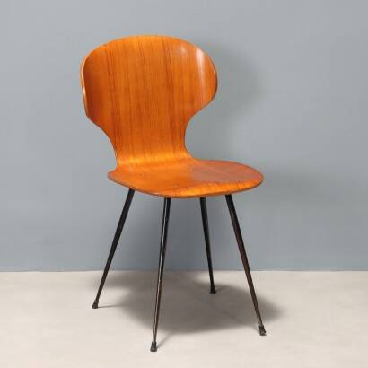 1960s chair made of curved plywood