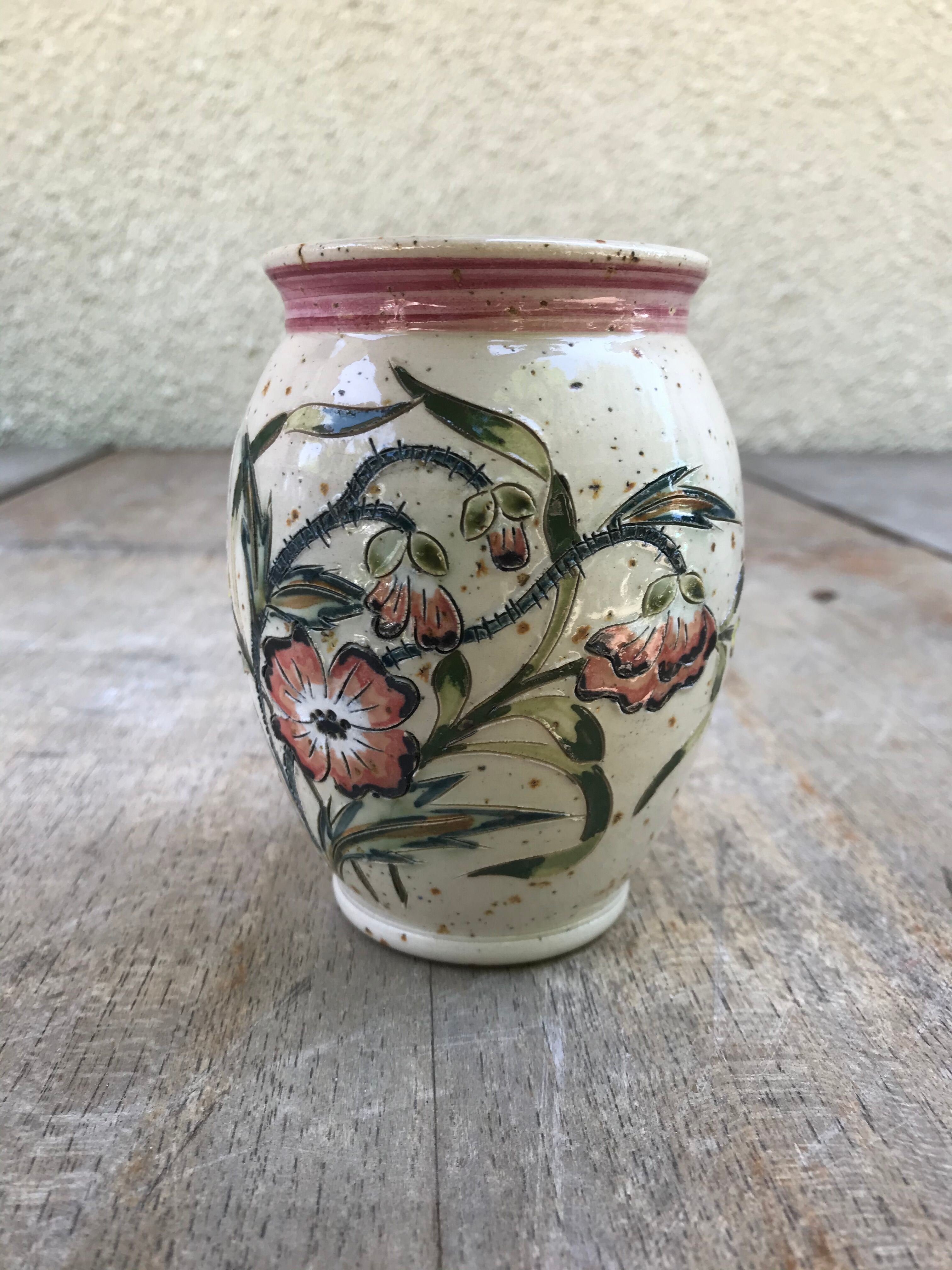 Ancient vase grès Alsace Graessel beige décor chislé made in France vintage