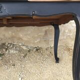 Table de style Louis XV en acajou relookée dessus bois naturel