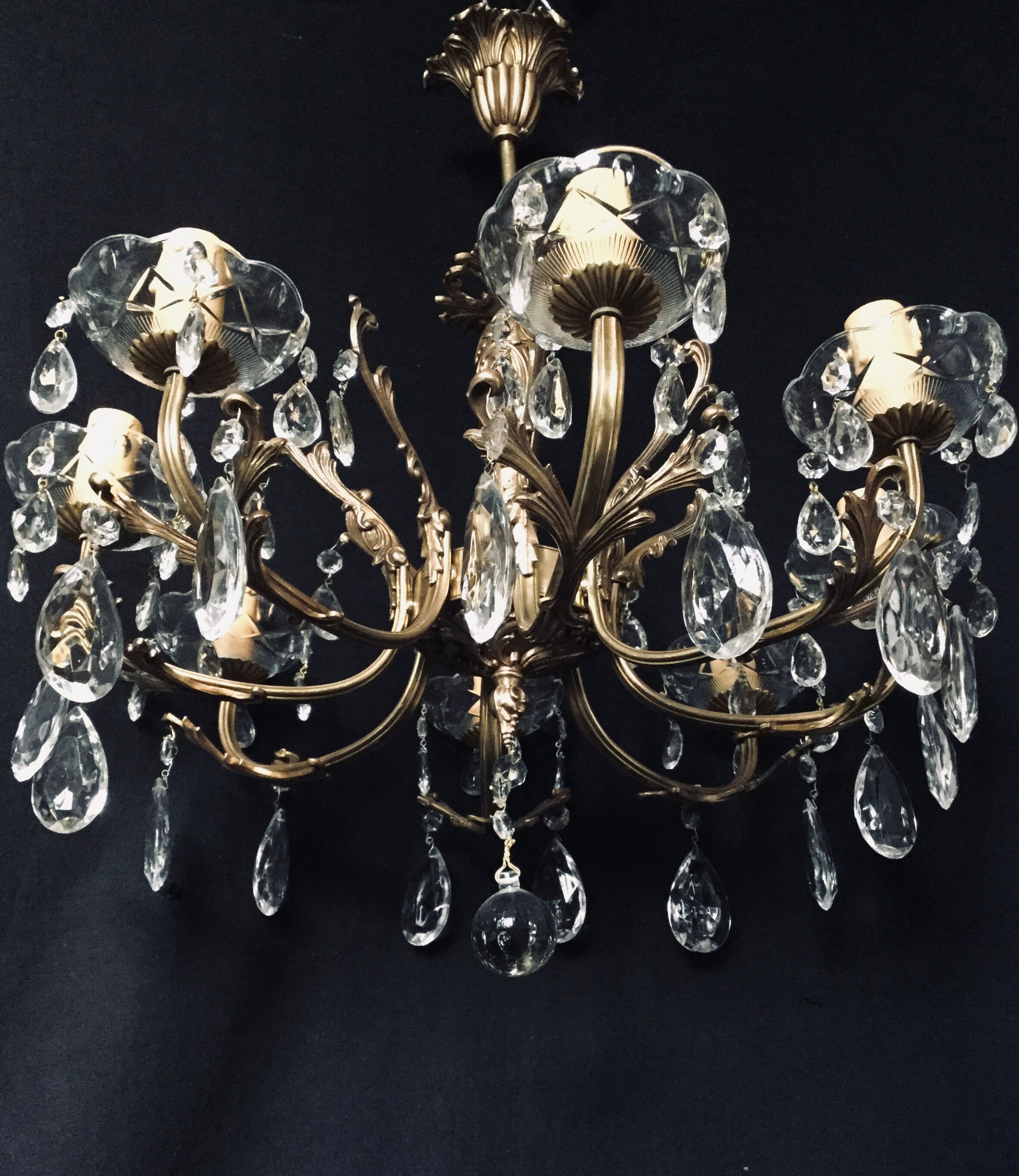 8 lights, crystal, bronze and brass chandelier