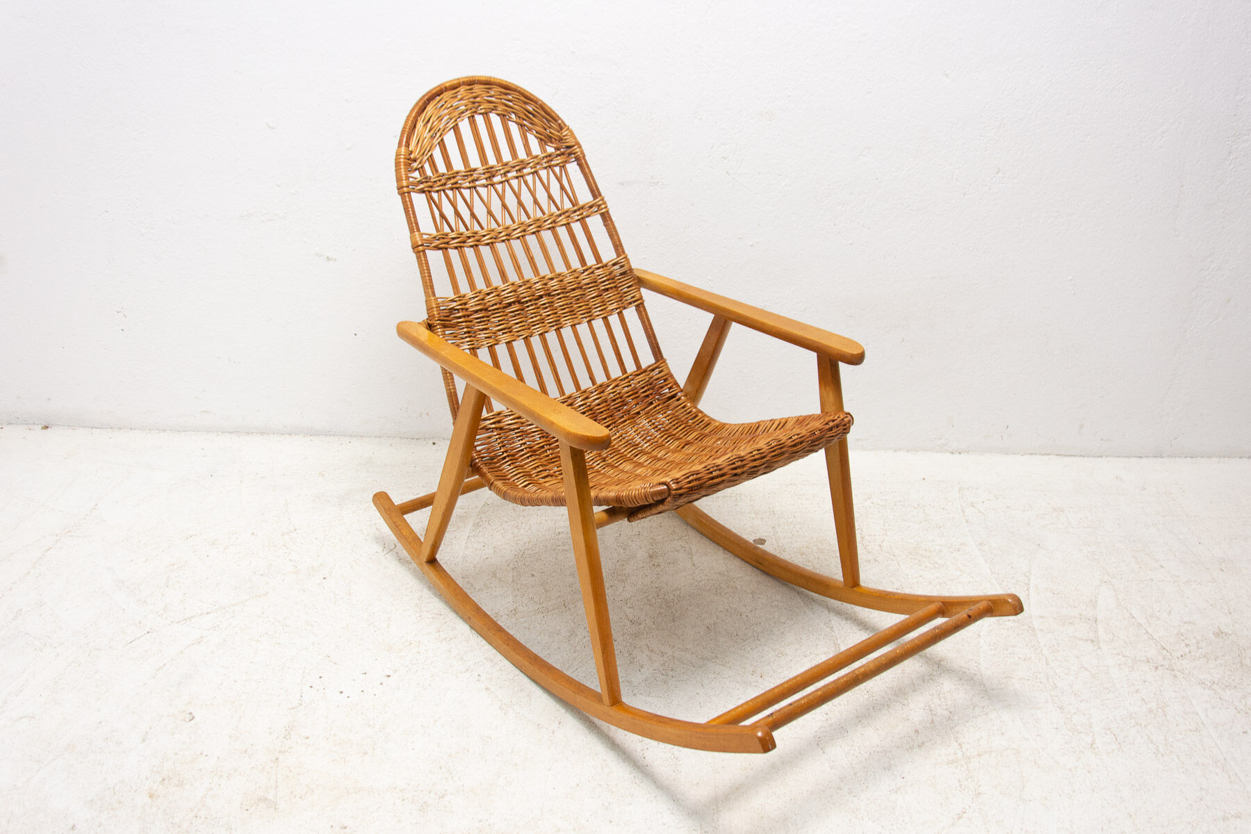 Mid-Century Wicker Rocking Chair, Czechoslovakia, 1970's