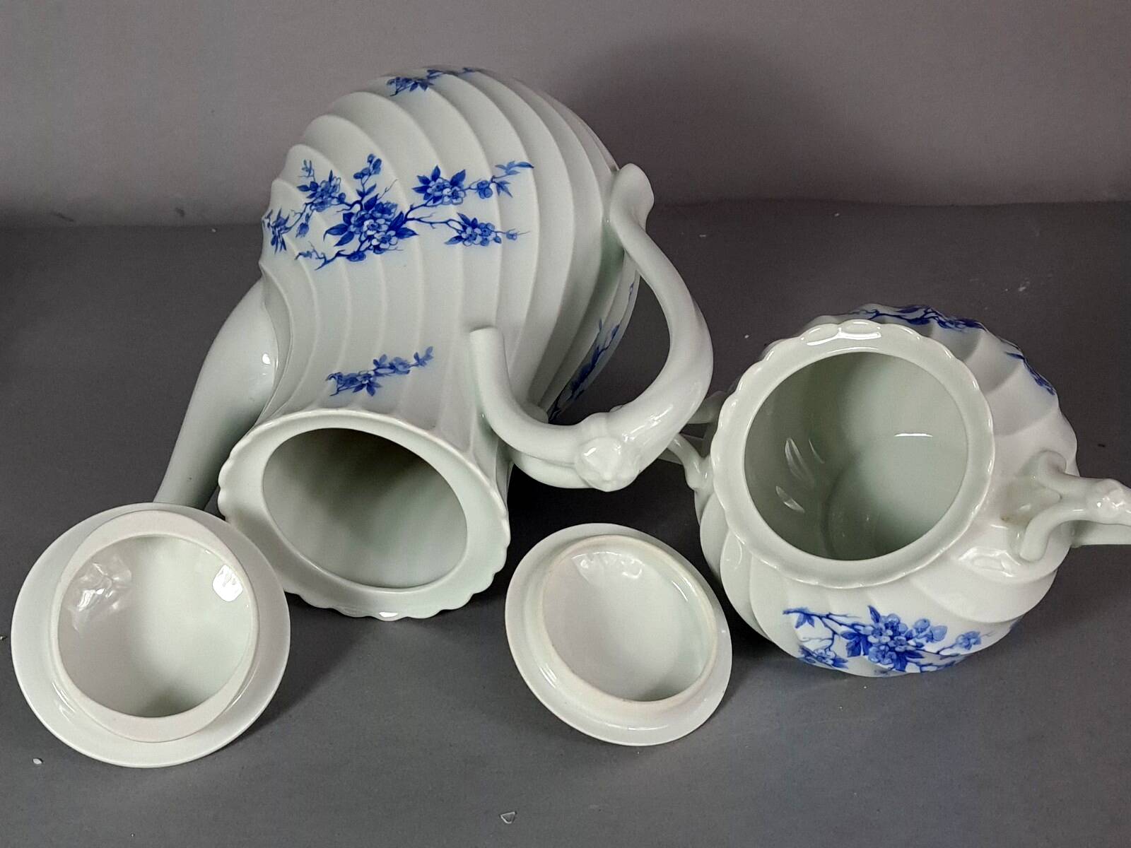 Complete coffee service for 6 people, Haviland Limoges porcelain C649 S