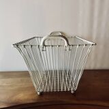 Old large metal basket/basket - laundry basket