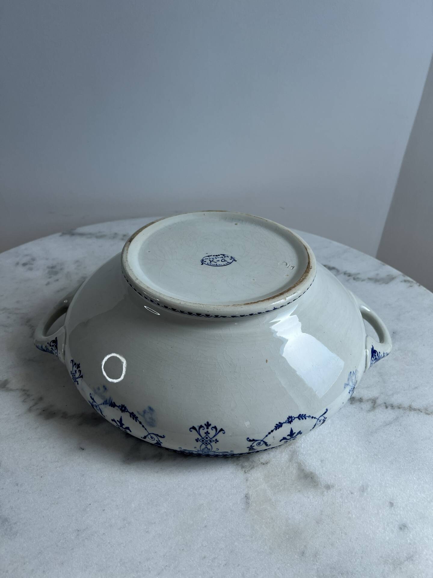 Antique soup tureen Lunéville KG Collection Moustiers, Ironstone