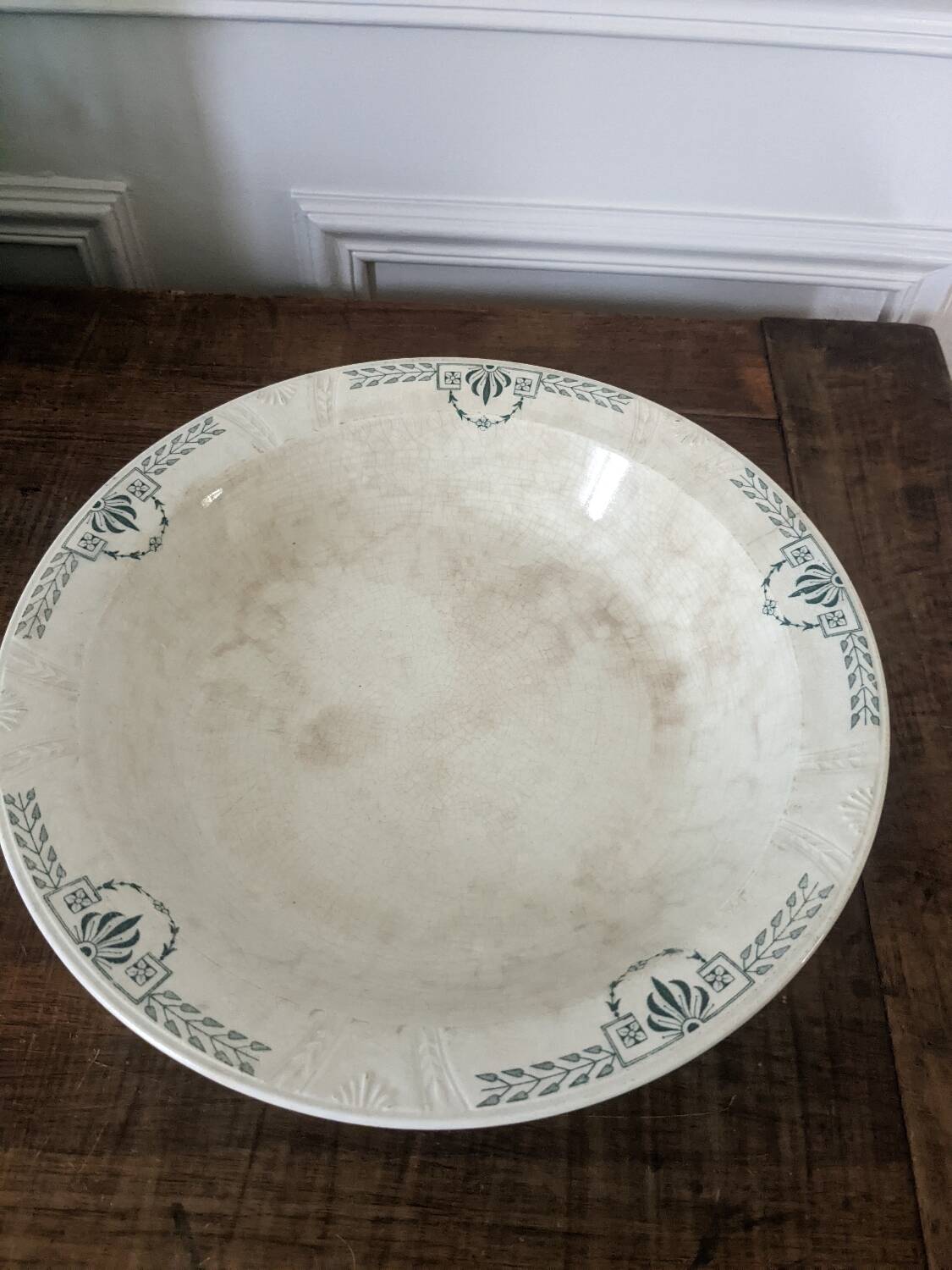 Iron earth dish, Gien, Clara