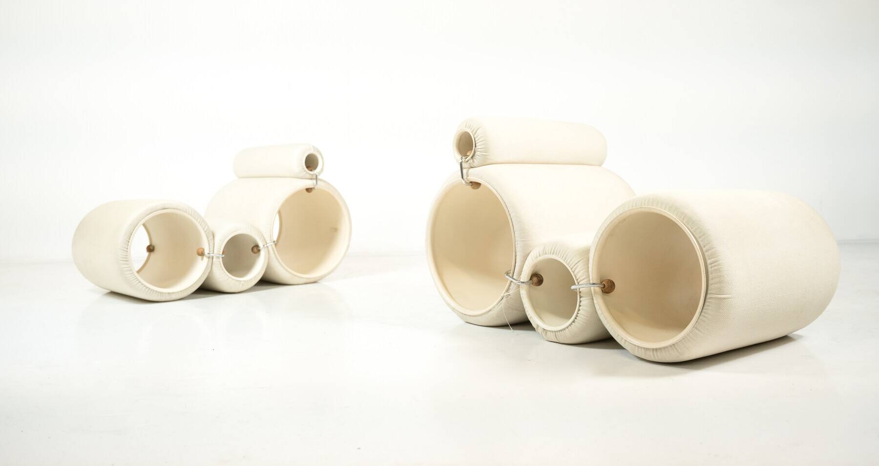 Pair of Tube Armchairs by Joe Colombo for Flexform, first edition.