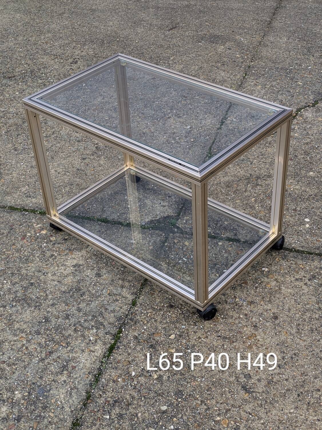 Small serving table on wheels Pierre Vandel 1970