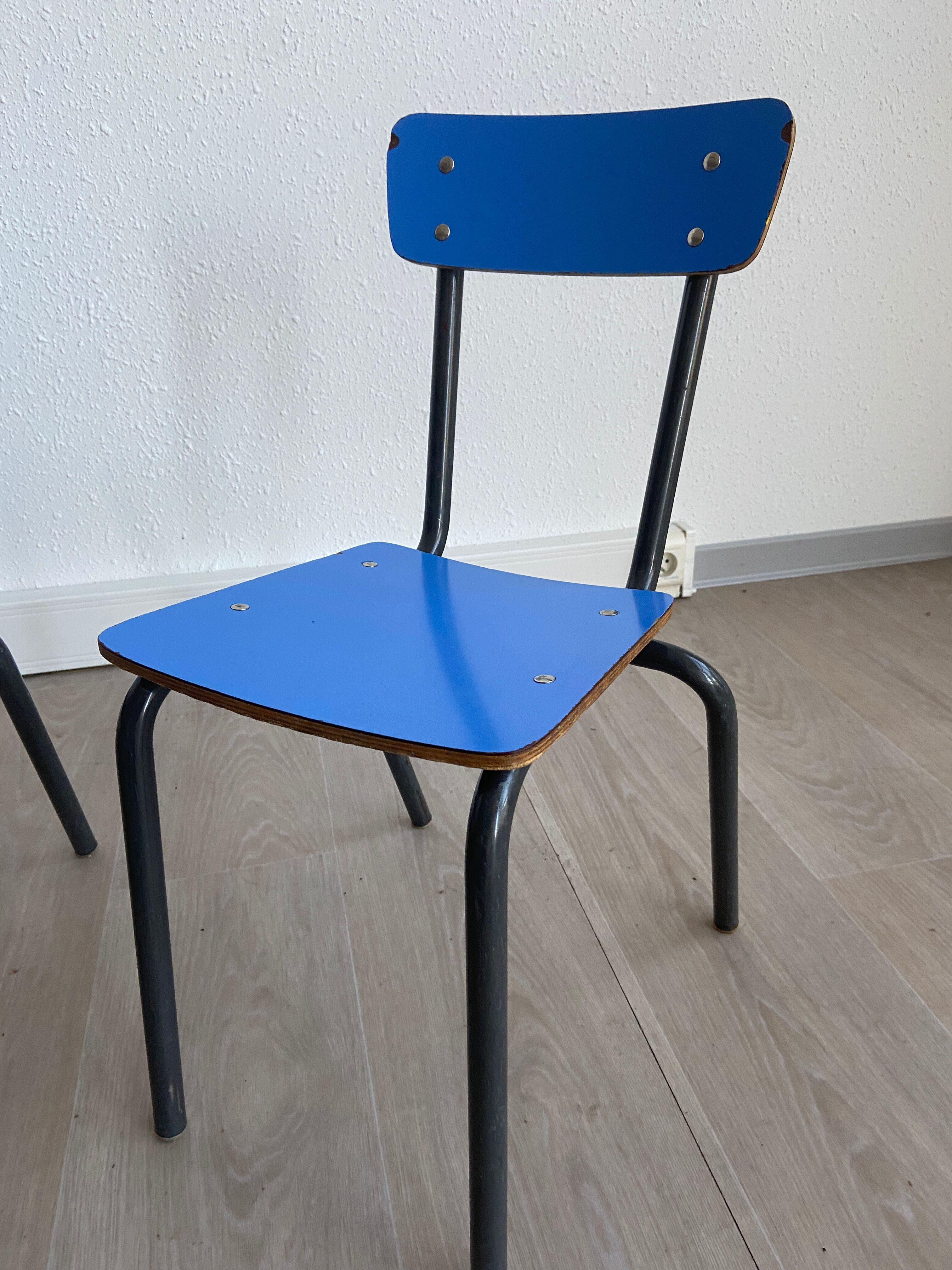 Formica vintage kindergarten chair 70s