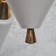 Lustre en laiton et opaline blanche