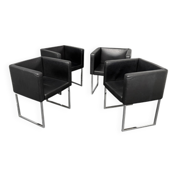Set of 4 Cubica armchairs in black leather by Tito Agnoli for Zanotta, Italy, 2010s