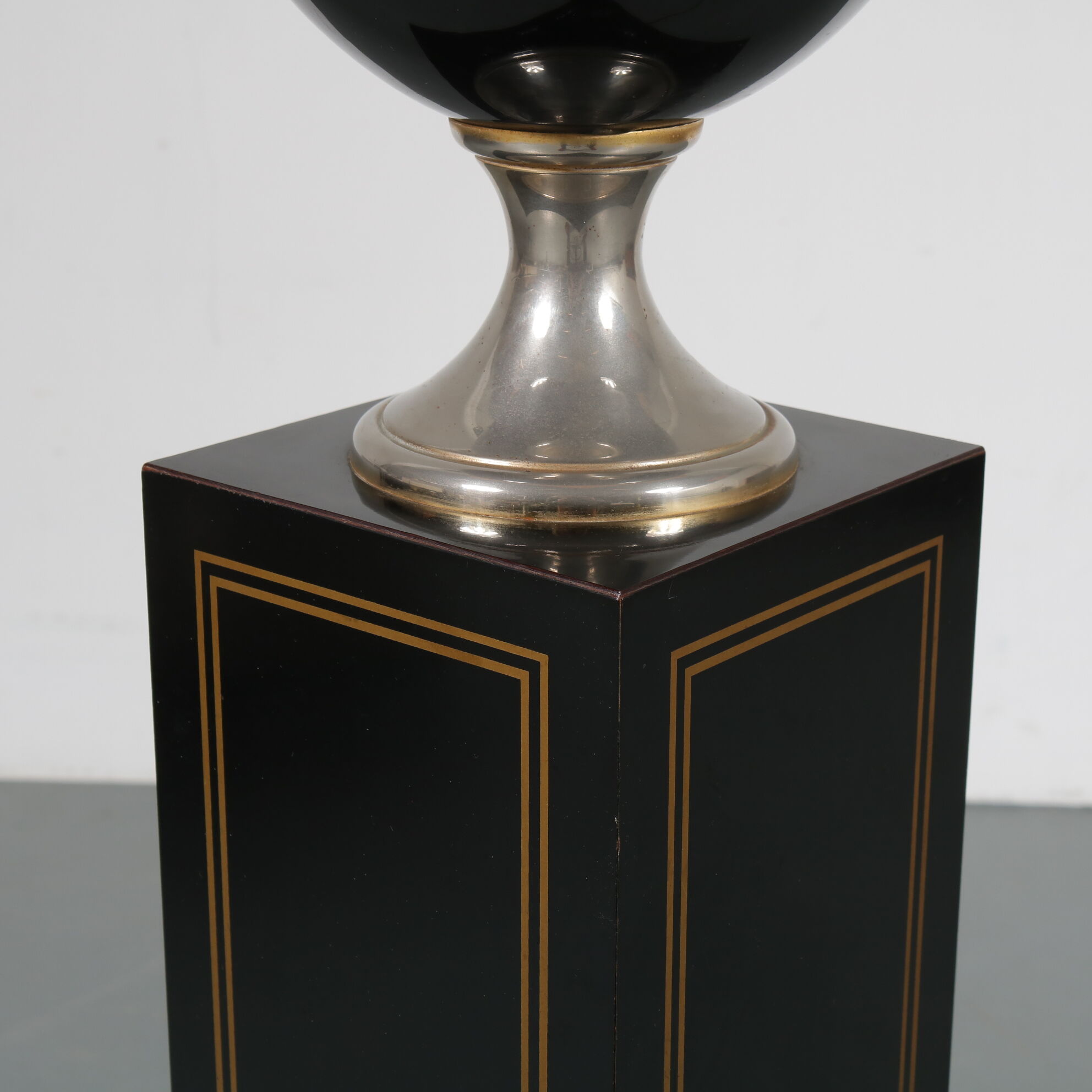1970s Floor lamp, manufactured by maison Barbier in France