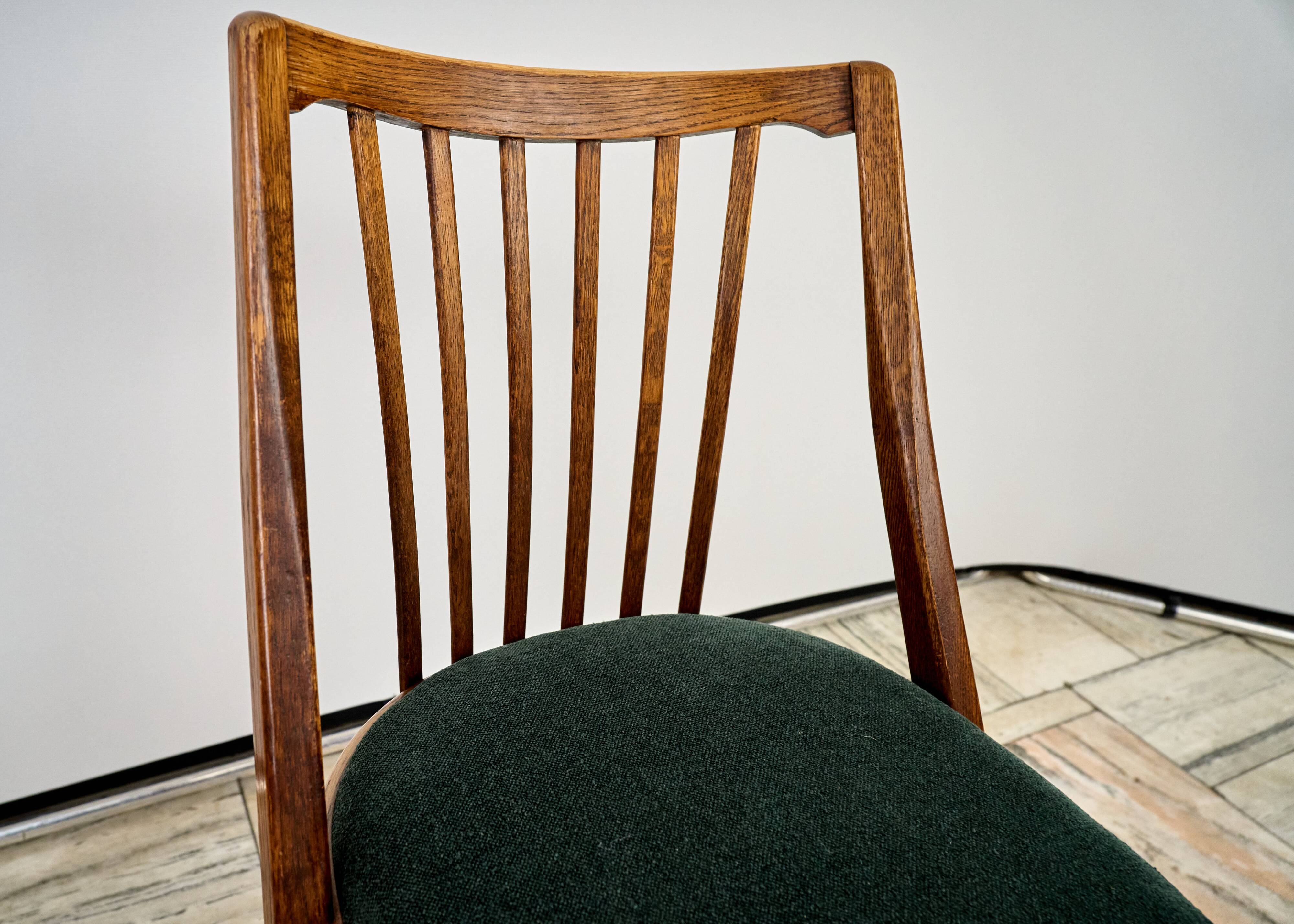 Set of Four Oak Chairs by Antonín Šuman, 1960s, Czechoslovakia
